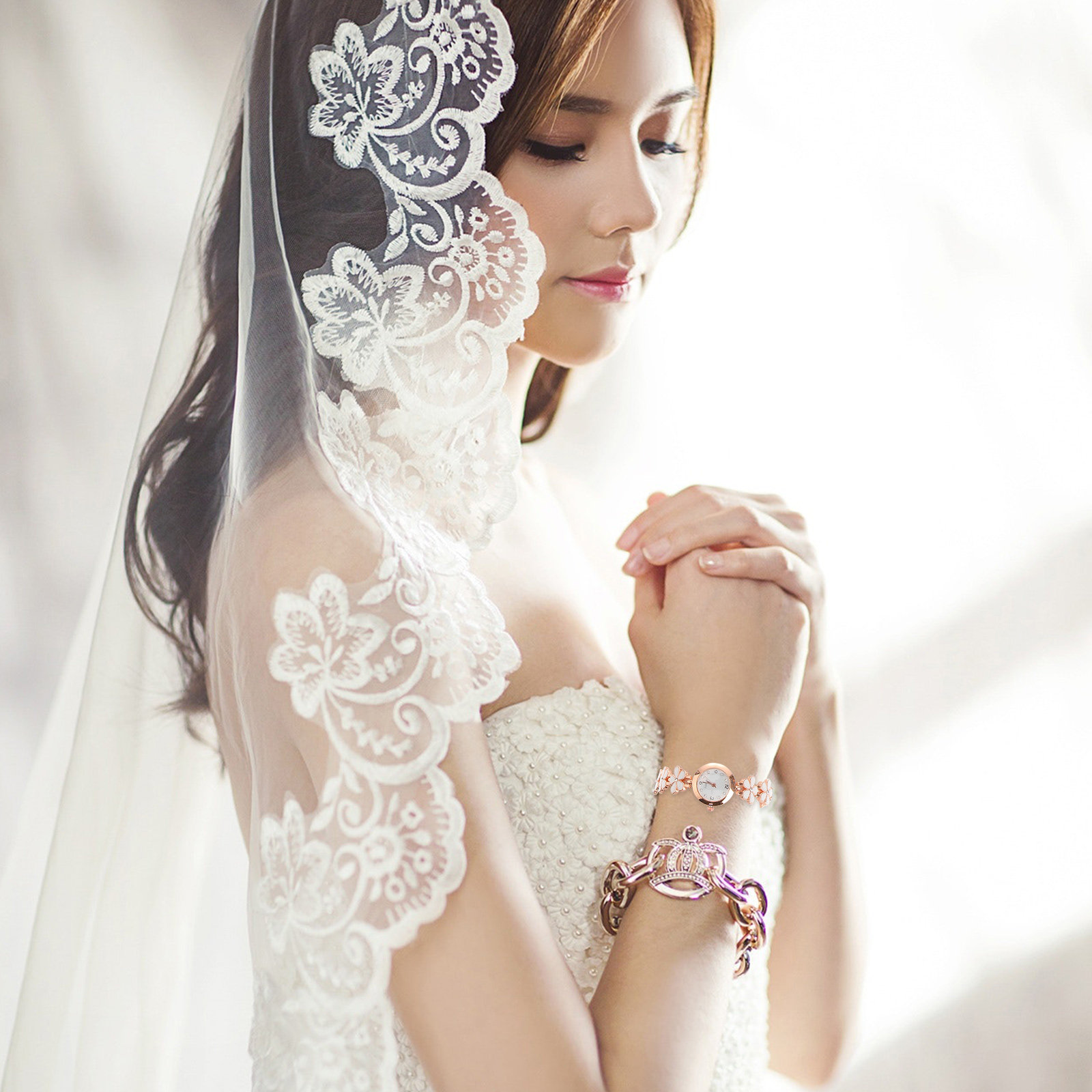 Elegant Crystal Quartz Bracele - Luxury Women'S Watch recension och pris